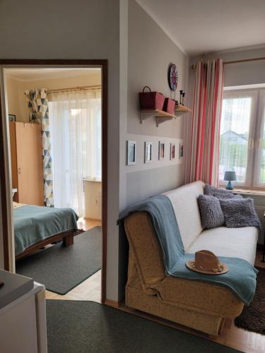 1 double bed, 1 twin bed, 1 sofa bed
