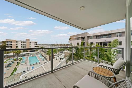 Blue Marlin 3BR Retreat With Marina View Pool in Los Angeles, USA