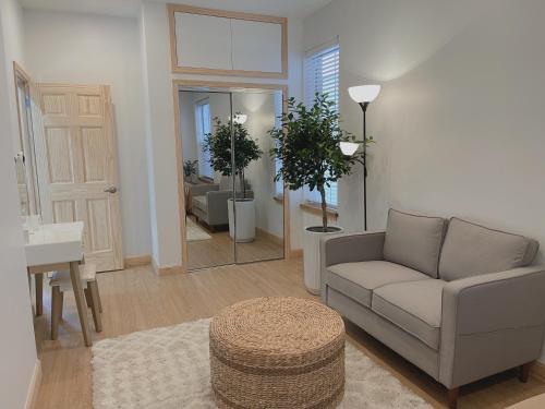 Beautiful Apartment shared with the Host in the Heart of Bushwick in Brooklyn, USA