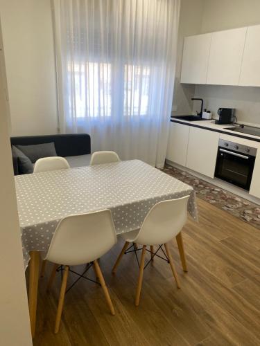 Casa Guvé - Black&white