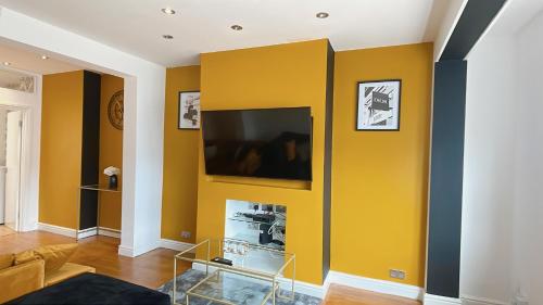 5 Bed Haven - Off Street Parking - Pool Table, Welling (fotografie 7)