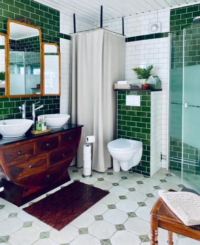 浴室, Villa Verde Österlen (Villa Verde Osterlen) in 斯科訥