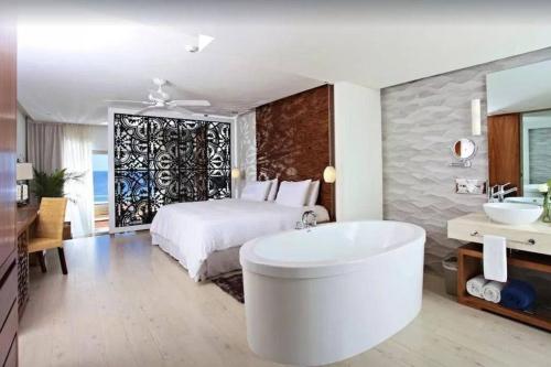 2BD Sandos Finisteria Resort Pool Ocean Views in Cabo San Lucas, Mexico