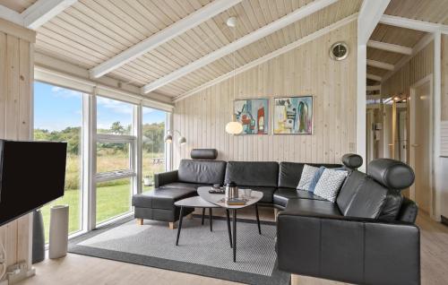  Gorgeous Home In Hirtshals With Sauna in Hirtshals