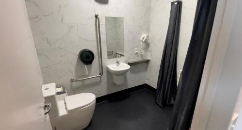 Queen Suite