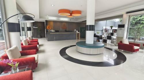 อีสต์พานา โฮเทล 304 ปราจีนบุรี (Eastpana Hotel 304 Prachinburi) in ปราจีนบุรี