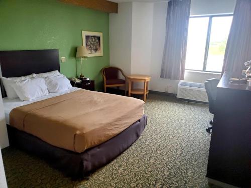 Pleasant Stay Inn & Suites in Carnforth, USA