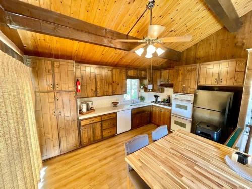 Winter Cabin near Lake in Crestline, USA