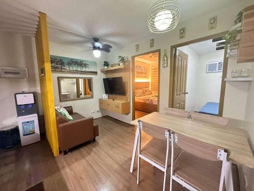 8 Spatial - ForeverMC Condotel 2BR 5615, Davao City