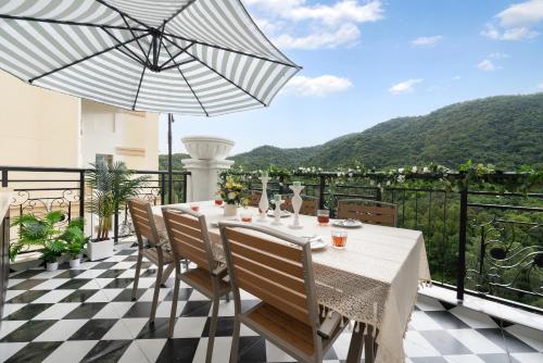 Terraza/balcón, 趣墅深圳阿达曼南洋空中墅 in Shenzhen