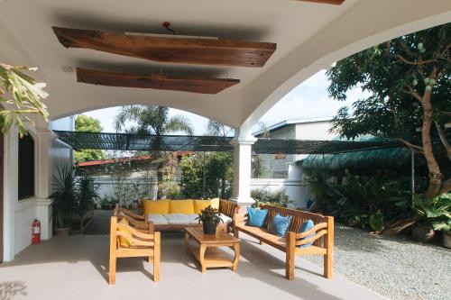RedDoorz @ Casa Rafaelle Transient Ilocos Sur - 편의 시설/서비스