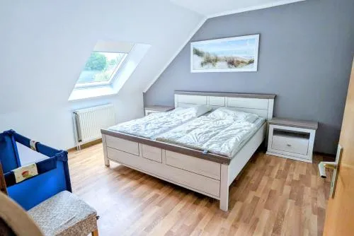 Gasthaus Deichkieker - Wo die Nordsee dich umarmt und Erholung beginnt in Horumersiel, Deutschland