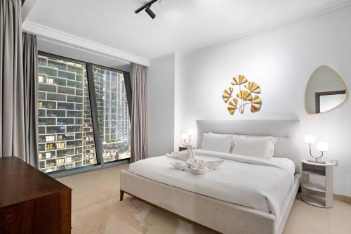 FIRST CLASS 1BR Iconic Cityscape Haven