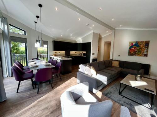 Forest Hills Holidays in 科爾福德中心