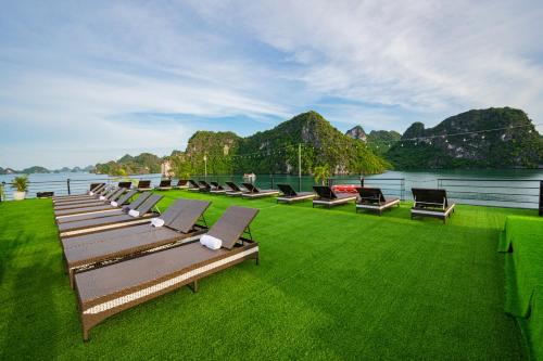 Surrounding environment, Velar of the Sea in Tuan Chau Island