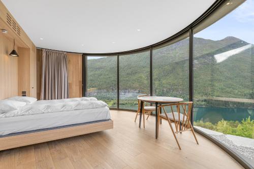 Вид, Sogndal Fjordpanorama- The Panorama View in Кайпангер