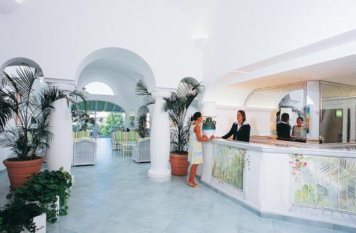 設施, 弗拉里蒂爾那泰爾梅酒店 (Hotel Floridiana Terme) in 伊斯其亞