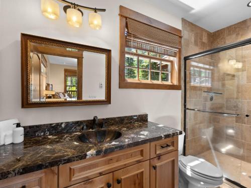 Snowed Inn - Meredith Lodging