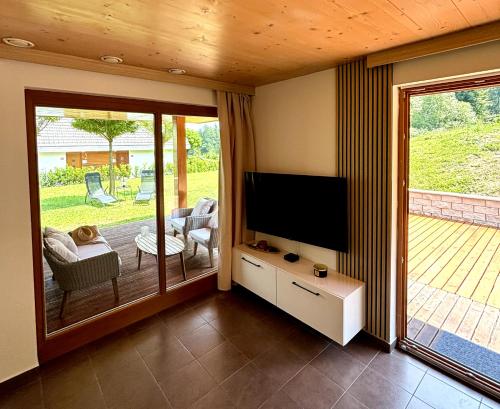 Lux Chalet - Sauna and Hot Tub in Топольсіка