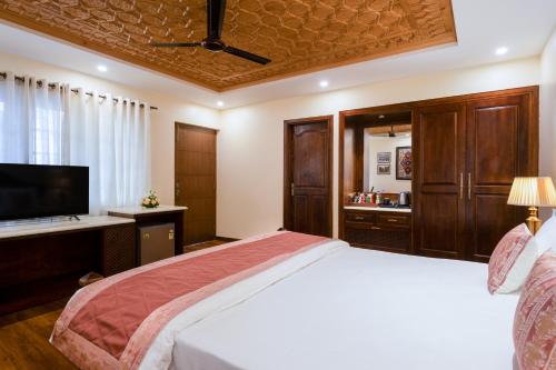 Moghal Mahal Resort Rajbagh Srinagar Moghal Mahal Resort Rajbagh Srinagar