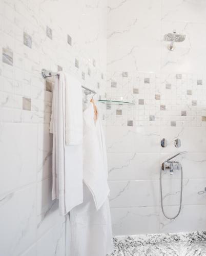 Moghal Mahal Resort Rajbagh Srinagar Moghal Mahal Resort Rajbagh Srinagar