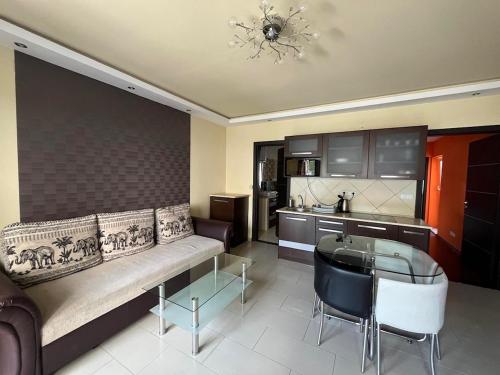 City Apartman ház