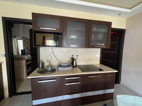 City Apartman ház