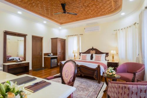 Moghal Mahal Resort Rajbagh Srinagar Moghal Mahal Resort Rajbagh Srinagar