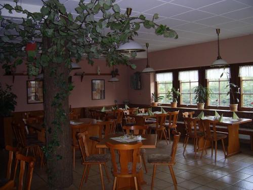 餐廳, An der Linde in 艾森納赫郊區