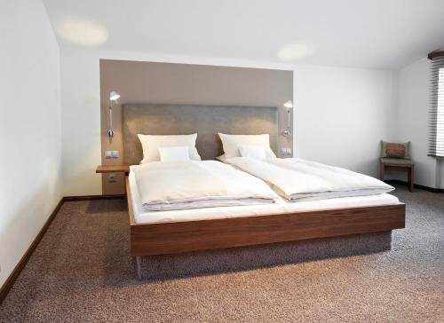 Hotel Am Helmwartsturm 1