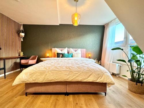 Queen Loui: Comfy Apartment mit Tiefgarage, Dresda (foto 6)