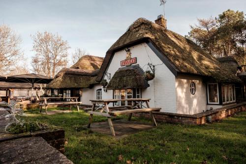 Pilgrim Inn - image 7