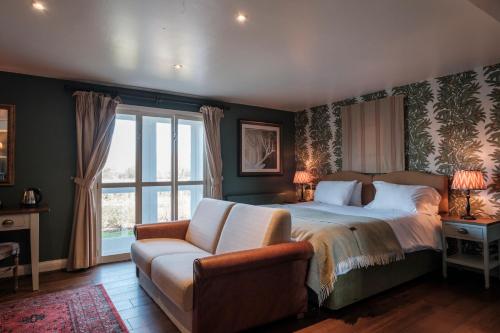 1 queen bed