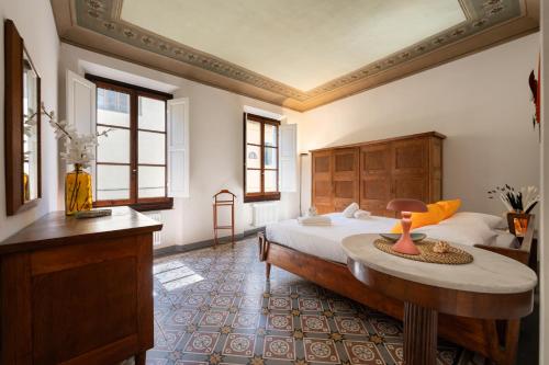 Keys of Italy - Reparata Big 13 - 2 bedrooms Florentine House, Florence