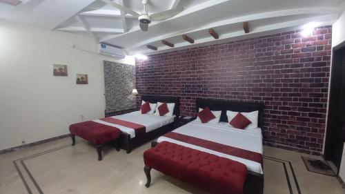 Serene Residence - image 7