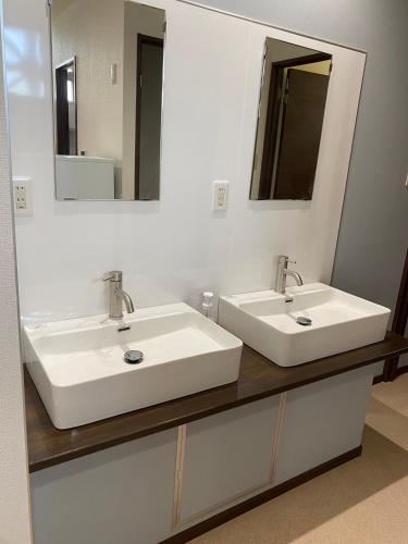 오키나와 본섬 ゲストハウスUYokinawa (ゲストハウスUYokinawa) 3성급 호텔 스위트룸