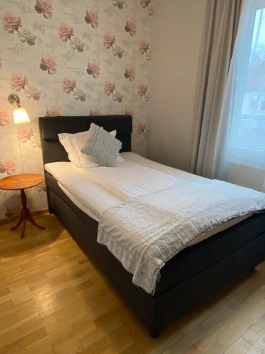 1 twin bed
