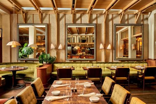 Restaurant, 1 Hotel Mayfair in Mayfair