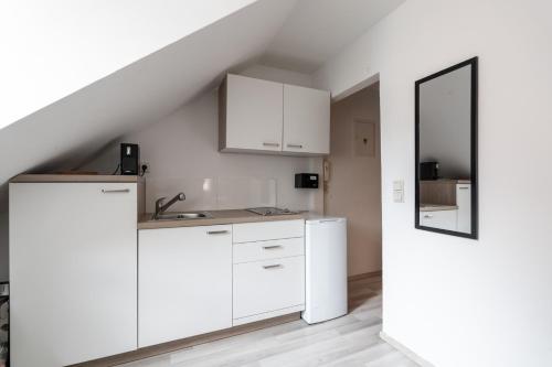 Kitchen, FarawayHomes Studio Graz #5 in Gosting