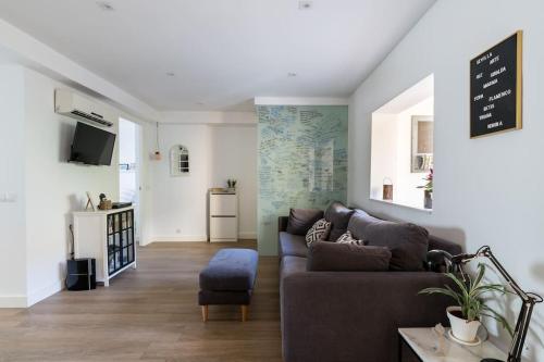 Apartamento moderno en Triana 2 dormitorios y aire acondicionado, Sevilla