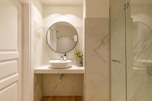 Boutique Loft II image 2