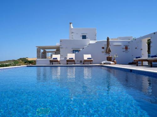 Luxurious Villa Pactia amazing pool