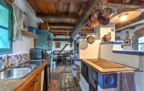 köök, Pet Friendly Home In Zlatar With Sauna in Marija Bistrica