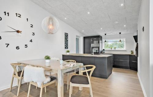 Kitchen, Stunning Home In Haderslev With Wifi in Aro