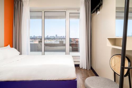 iStay Hotel Porto Centro - image 6