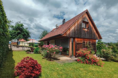 Tailors House - Happy Rentals