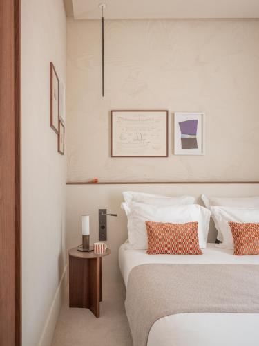 Superior Double Room image 4