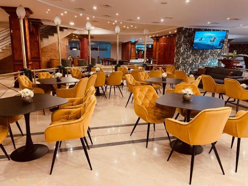 Bar/lounge, Hotel Golden Palace in God