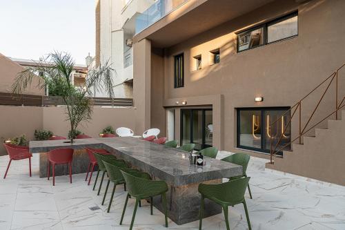 Exterior view, Miss Marrone City Hotel in Chania