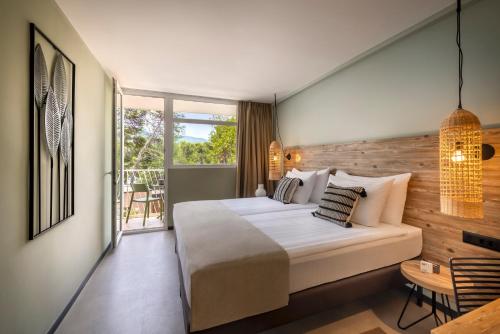 PLACES Hvar Hotel by Valamar in Stari Grad